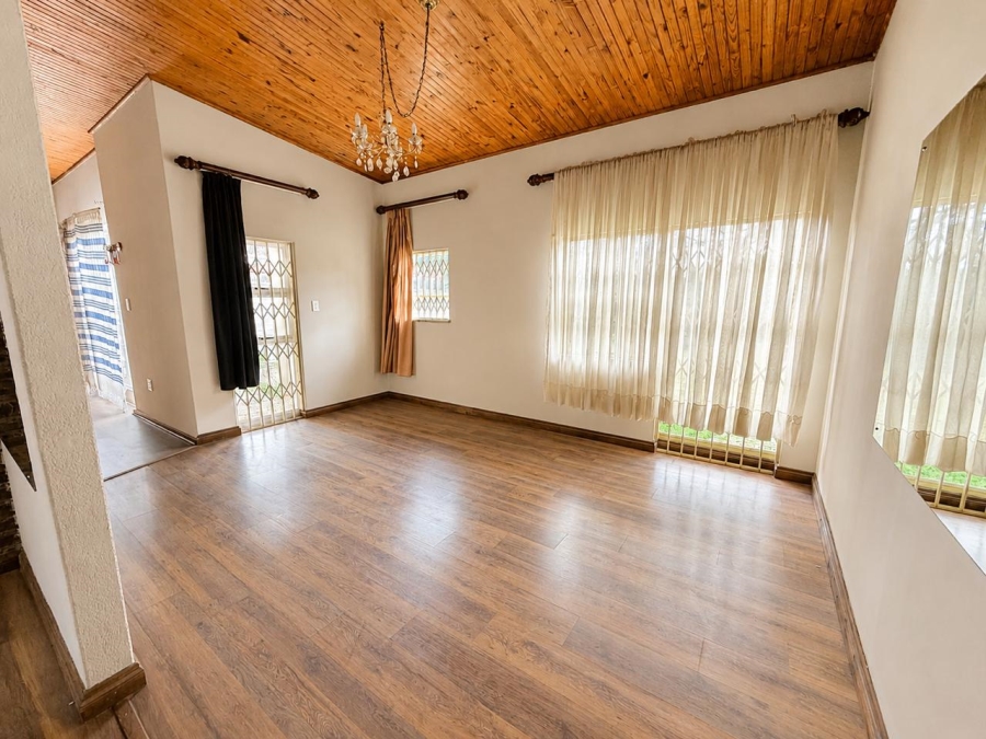 5 Bedroom Property for Sale in Sasolburg Ext 4 Free State